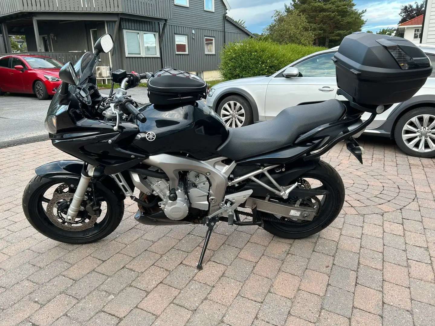 Yamaha FZ 6 S Fazer Noir - 2