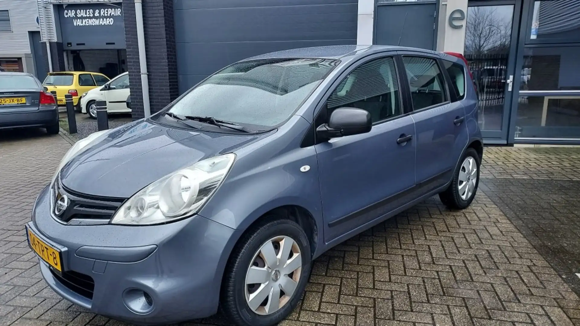 Nissan Note 1.4i 16V met nieuwe APK Bleu - 1