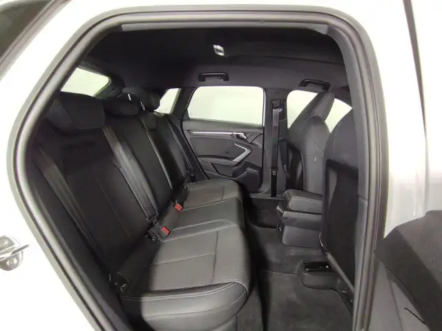 Audi A3 view 7