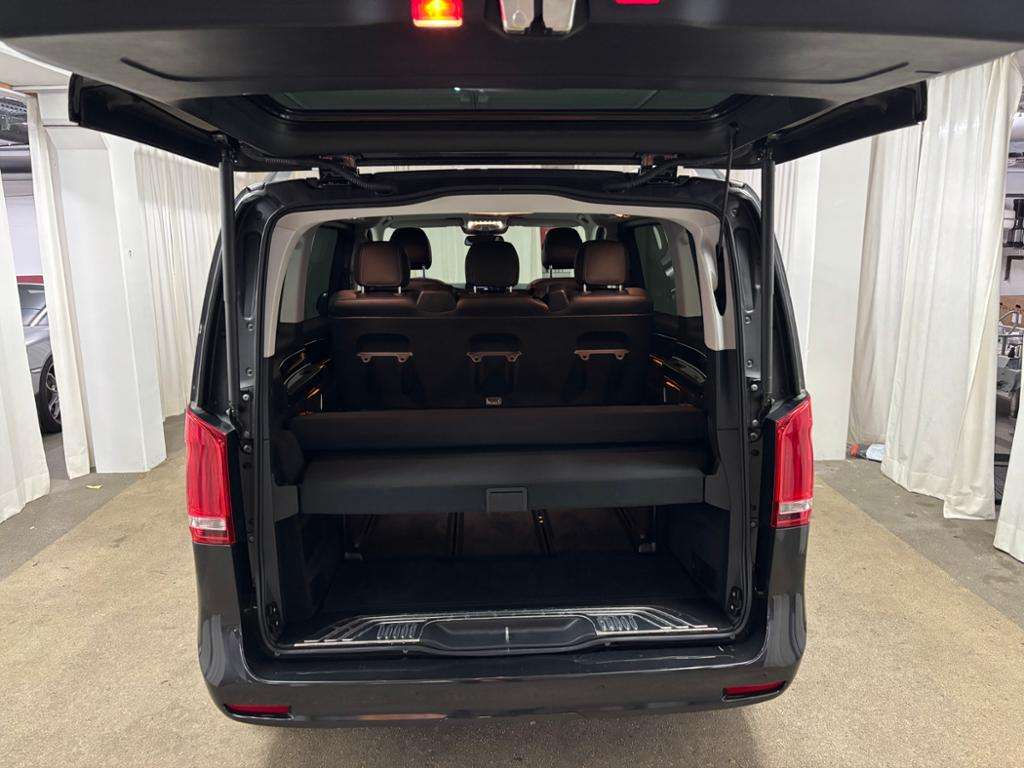 Mercedes-Benz V 250