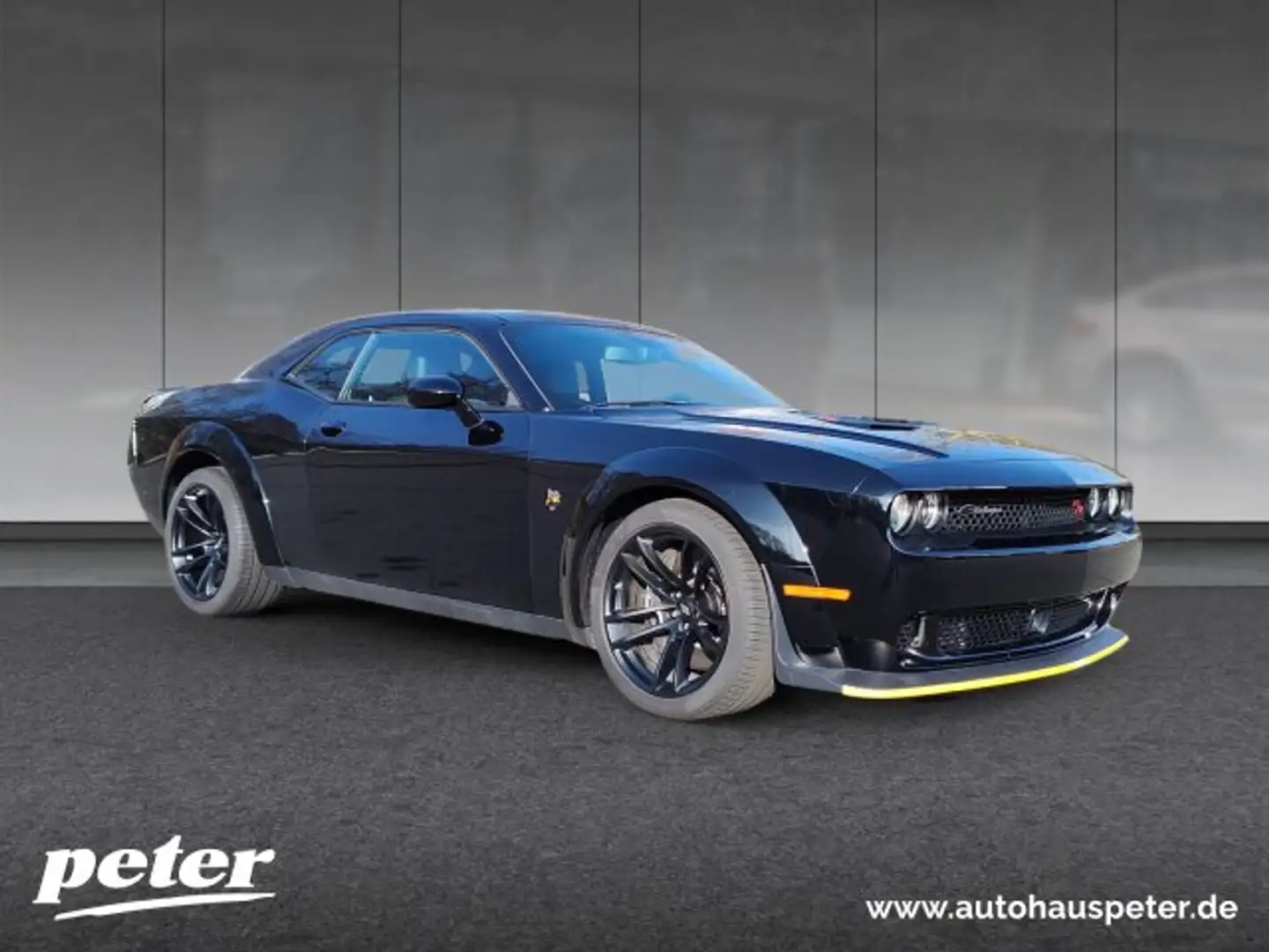 Dodge Challenger Challenger R/T ScatPack Shaker Widebody 6.4 Hemi Zwart - 2