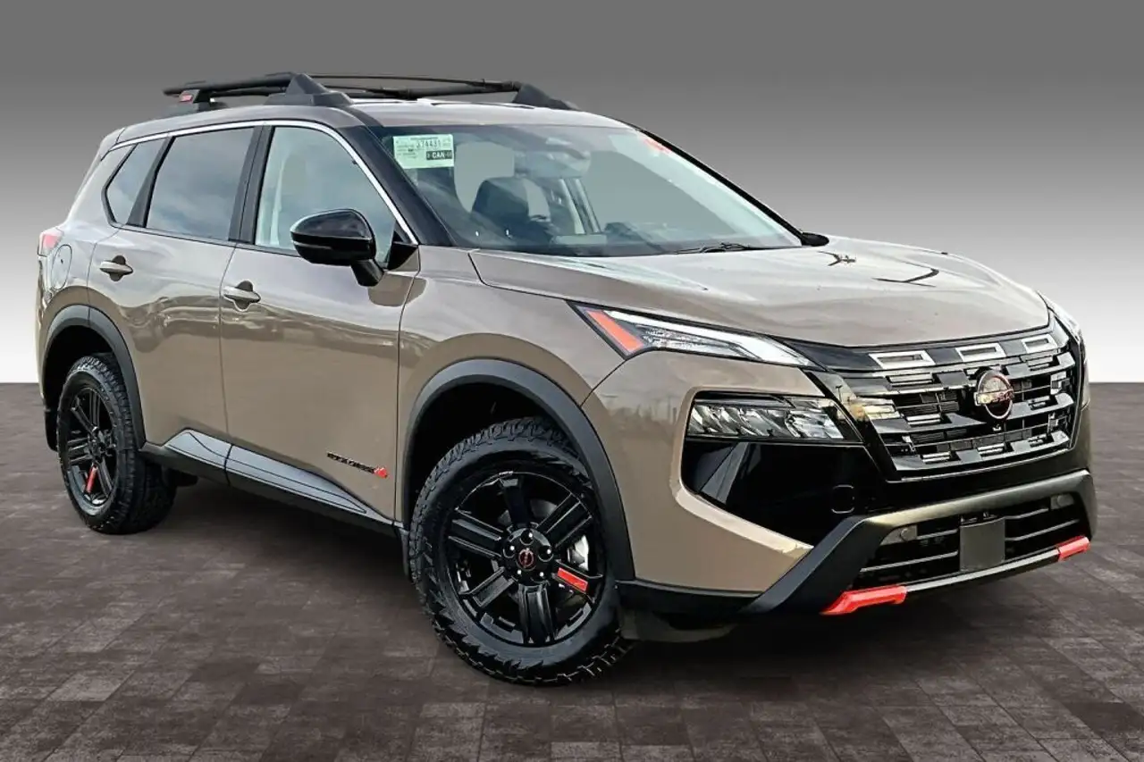 Nissan Rogue снимка Nissan Rogue