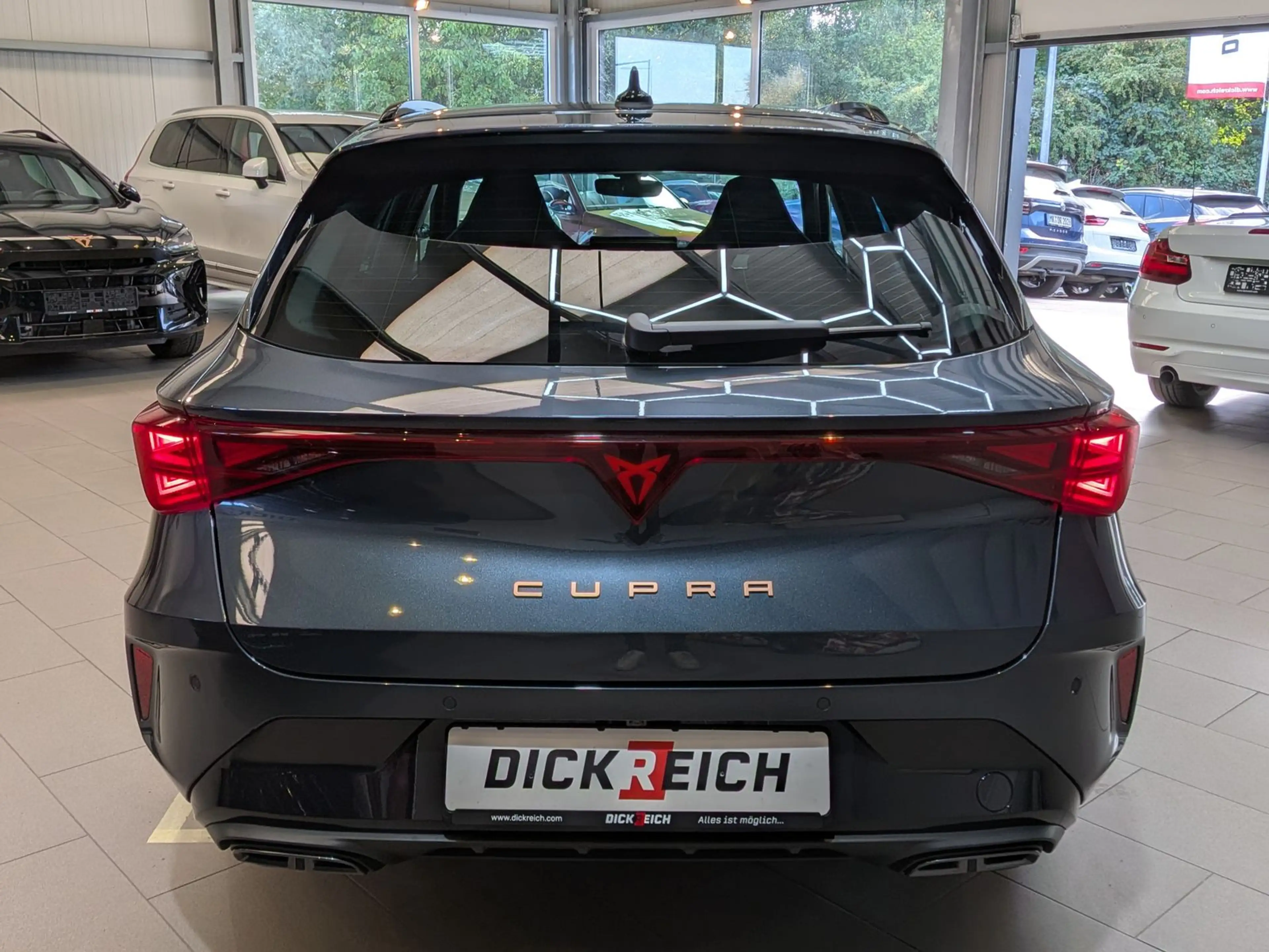 CUPRA Leon 2.0 TDI DSG AHK*DYNAMICA*EDGE*LED*5JGARANT. — photo 5
