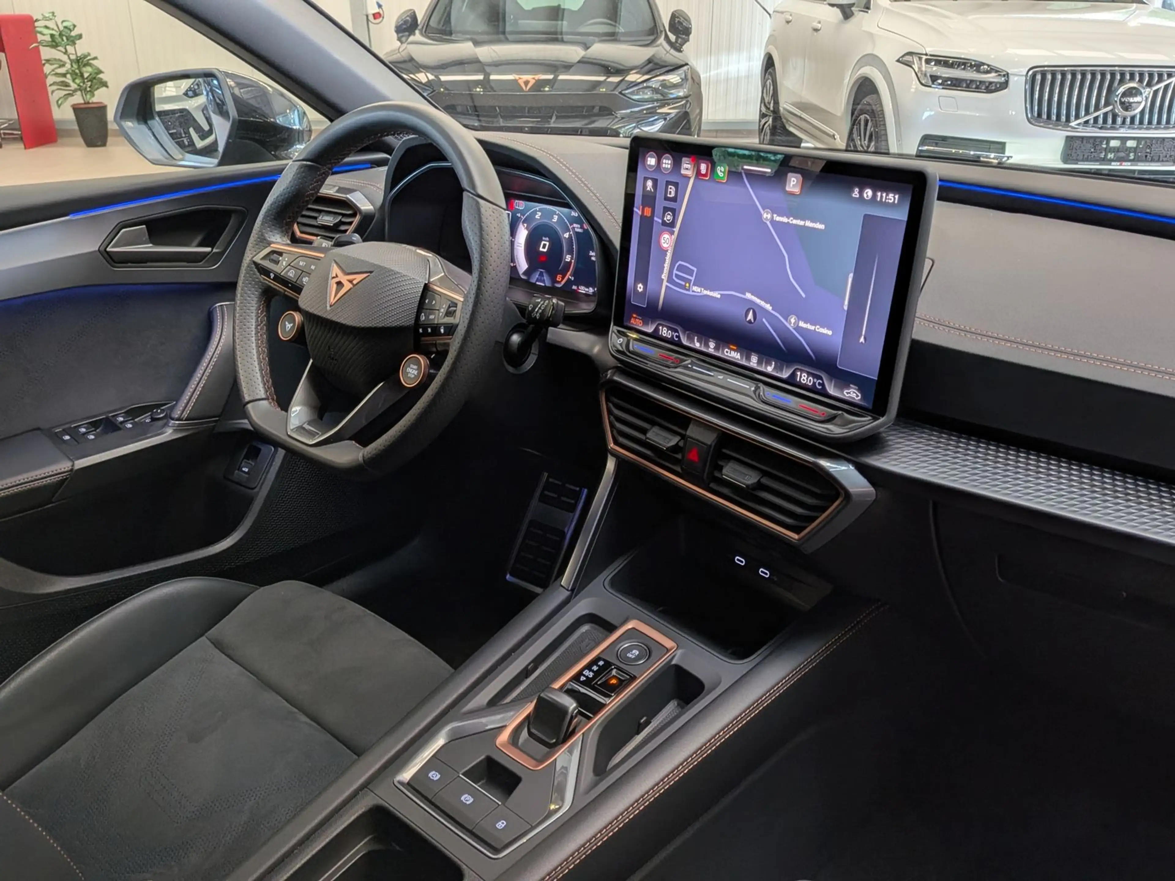 CUPRA Leon 2.0 TDI DSG AHK*DYNAMICA*EDGE*LED*5JGARANT. — photo 13