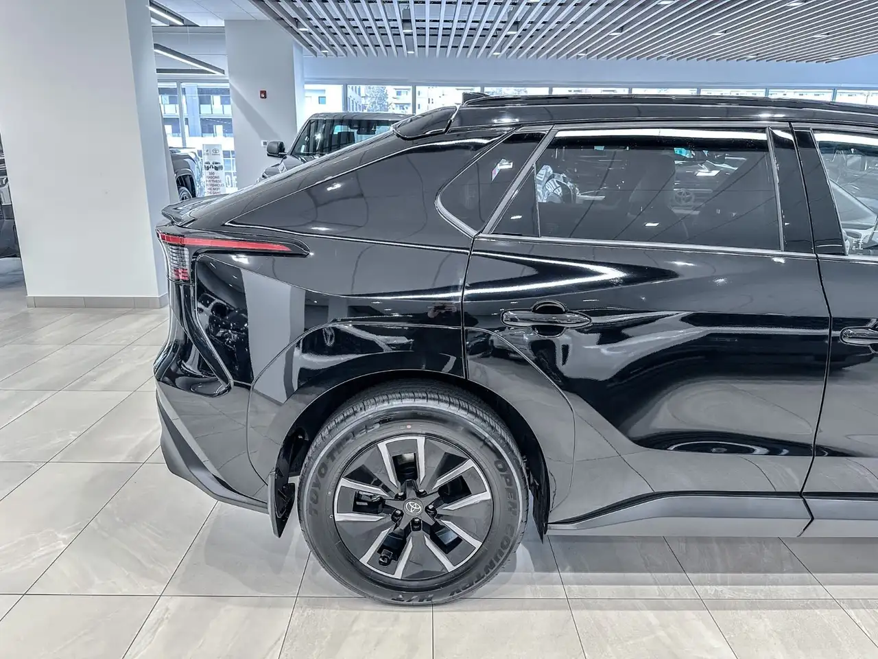 Toyota bZ снимка Toyota bZ