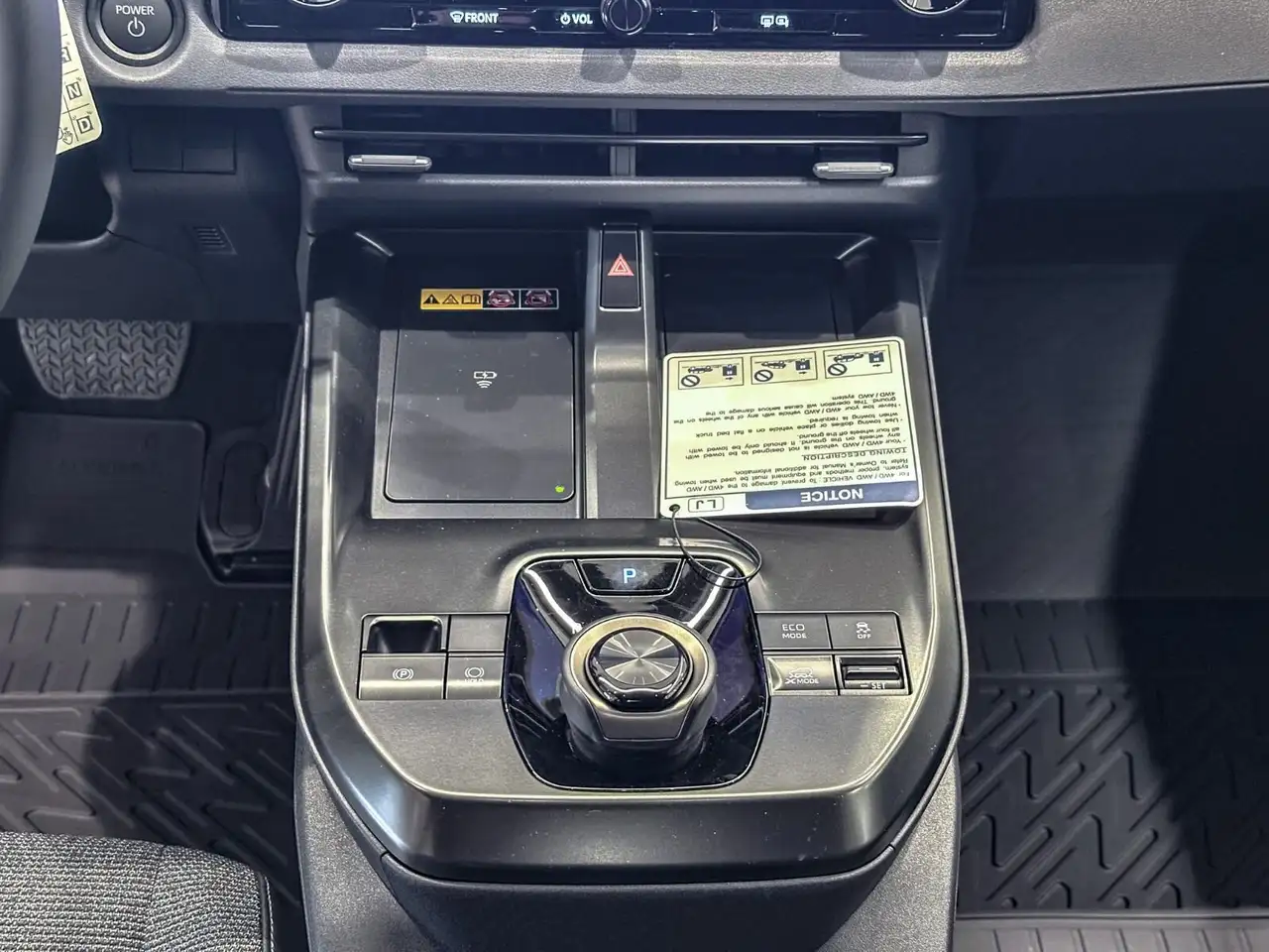 Toyota bZ снимка Toyota bZ