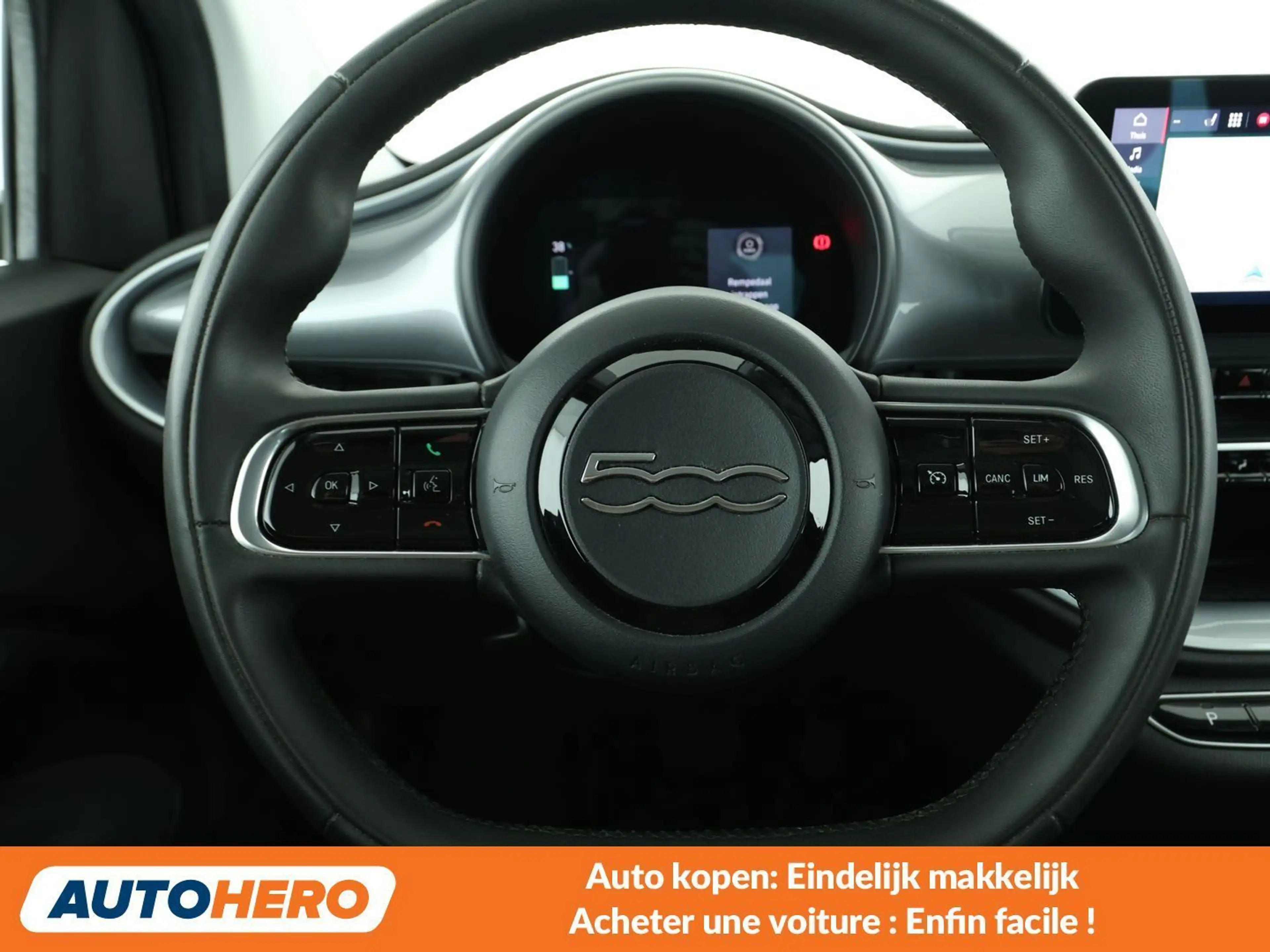 Fiat 500e electric drive 87 kW Icon — photo 5