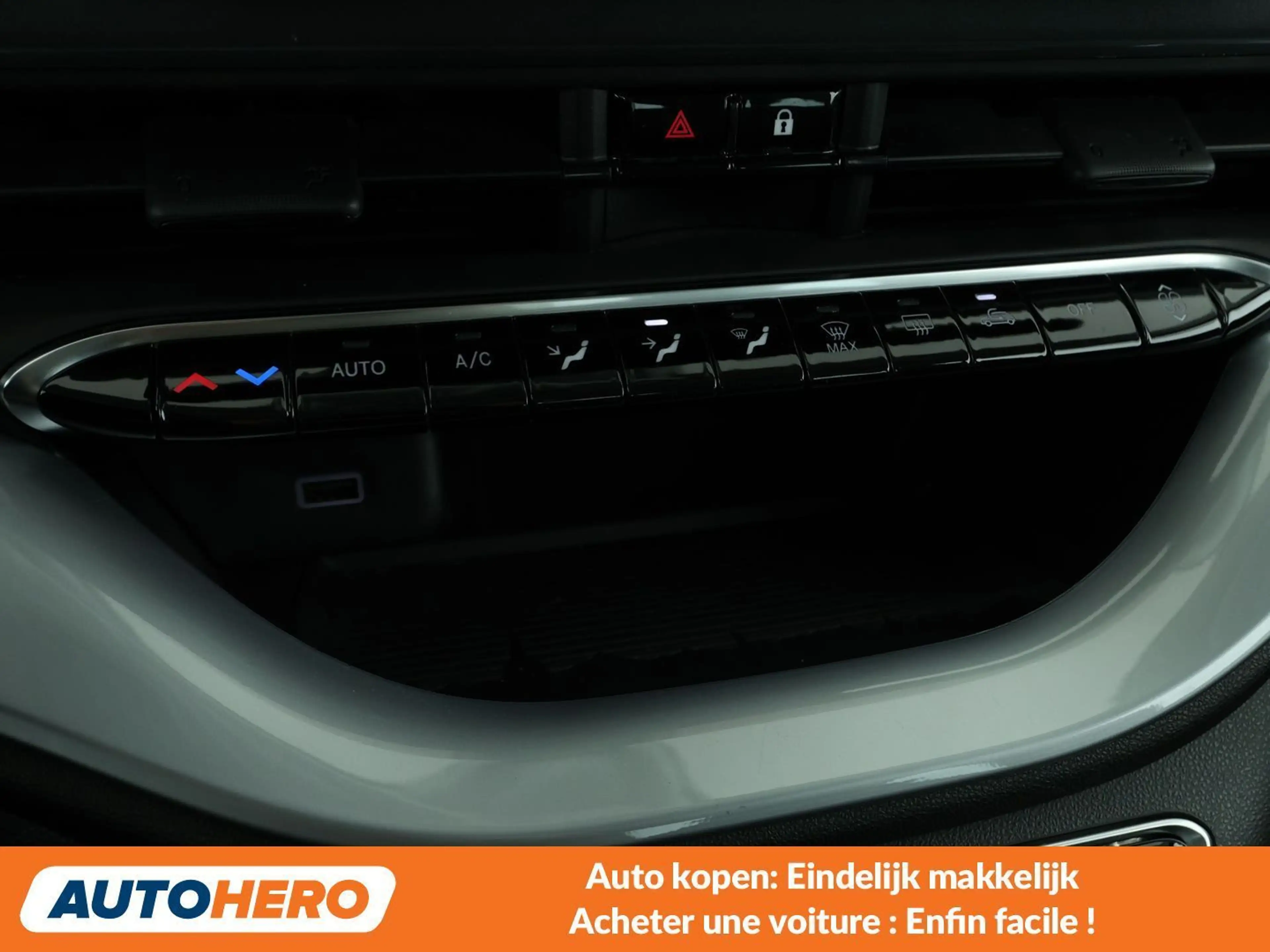 Fiat 500e electric drive 87 kW Icon — photo 13