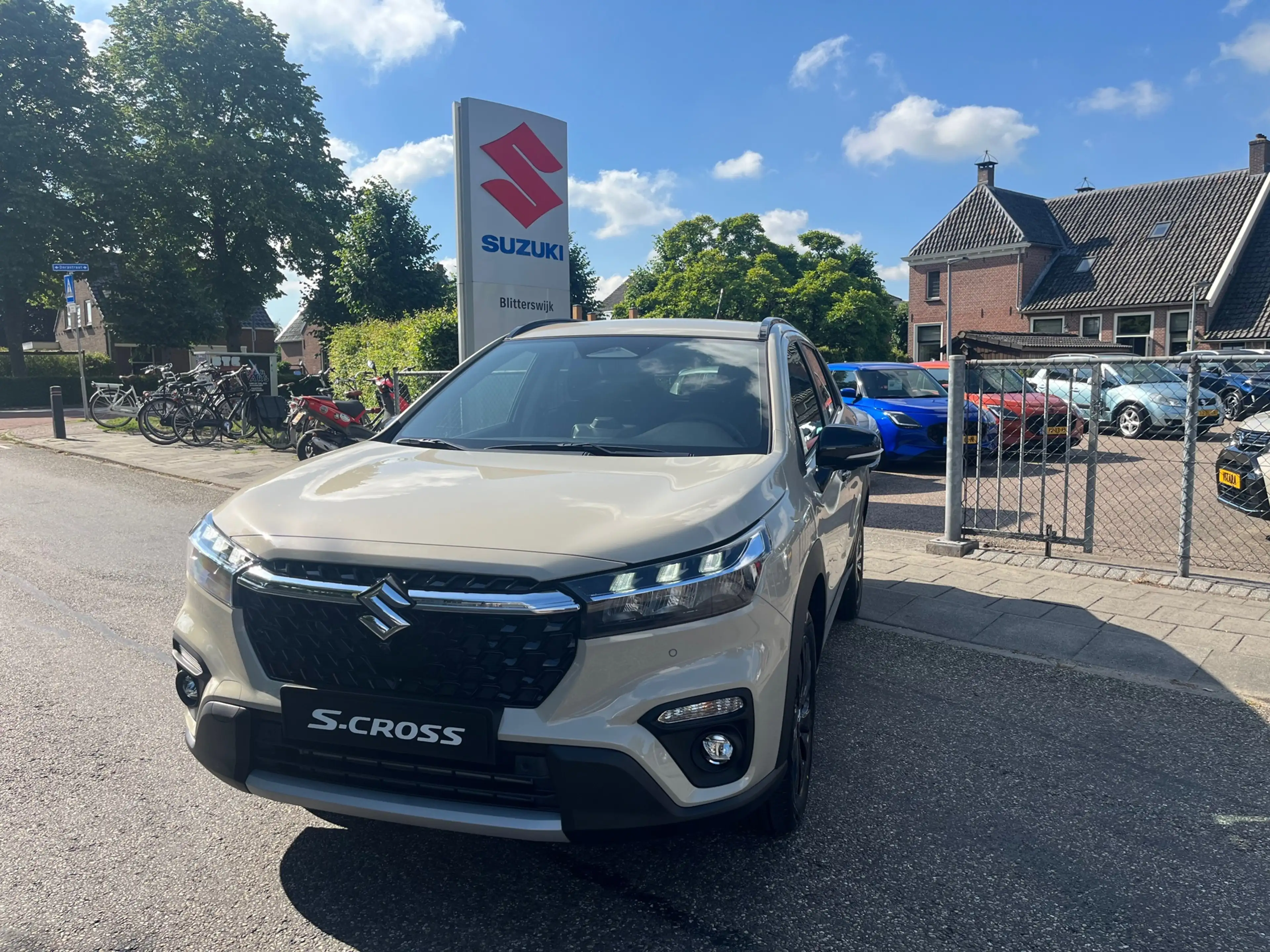 Suzuki S-Cross 1.4 Boosterjet Special Edition // 60 JAAR EDITIE / — photo 12
