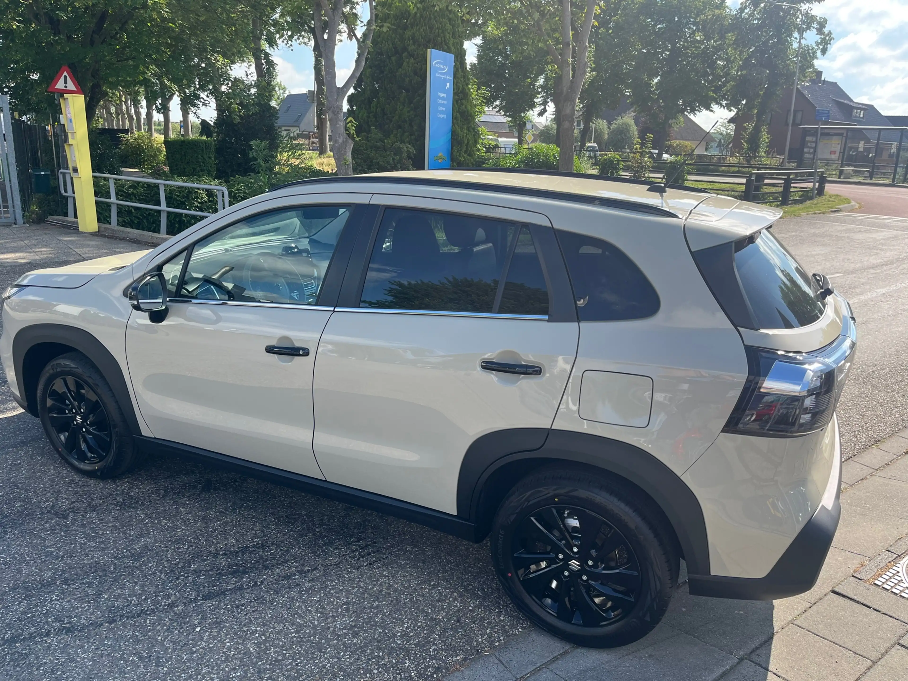 Suzuki S-Cross 1.4 Boosterjet Special Edition // 60 JAAR EDITIE / — photo 9