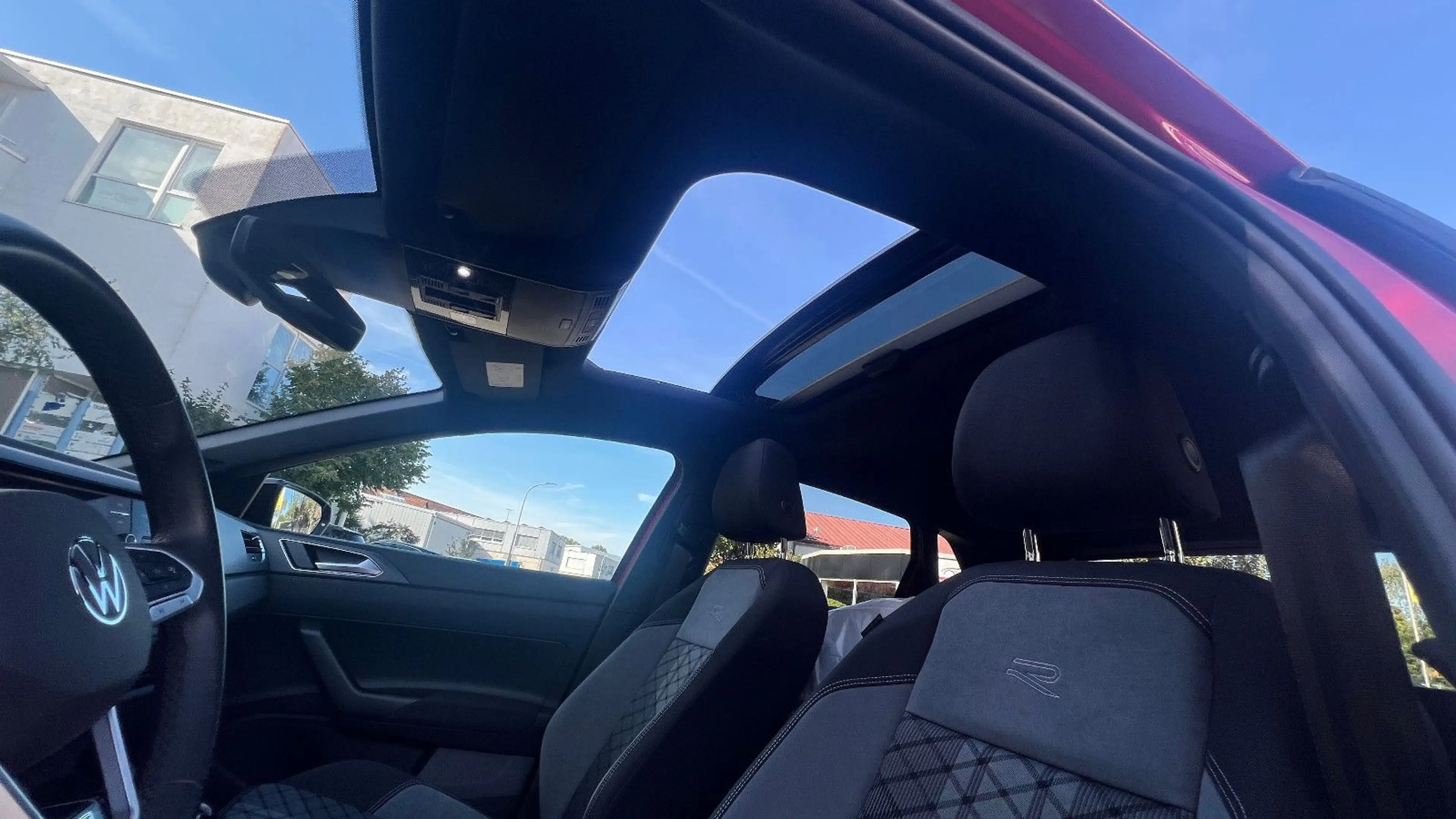 Volkswagen Polo VI R-Line/Schiebedach — photo 15