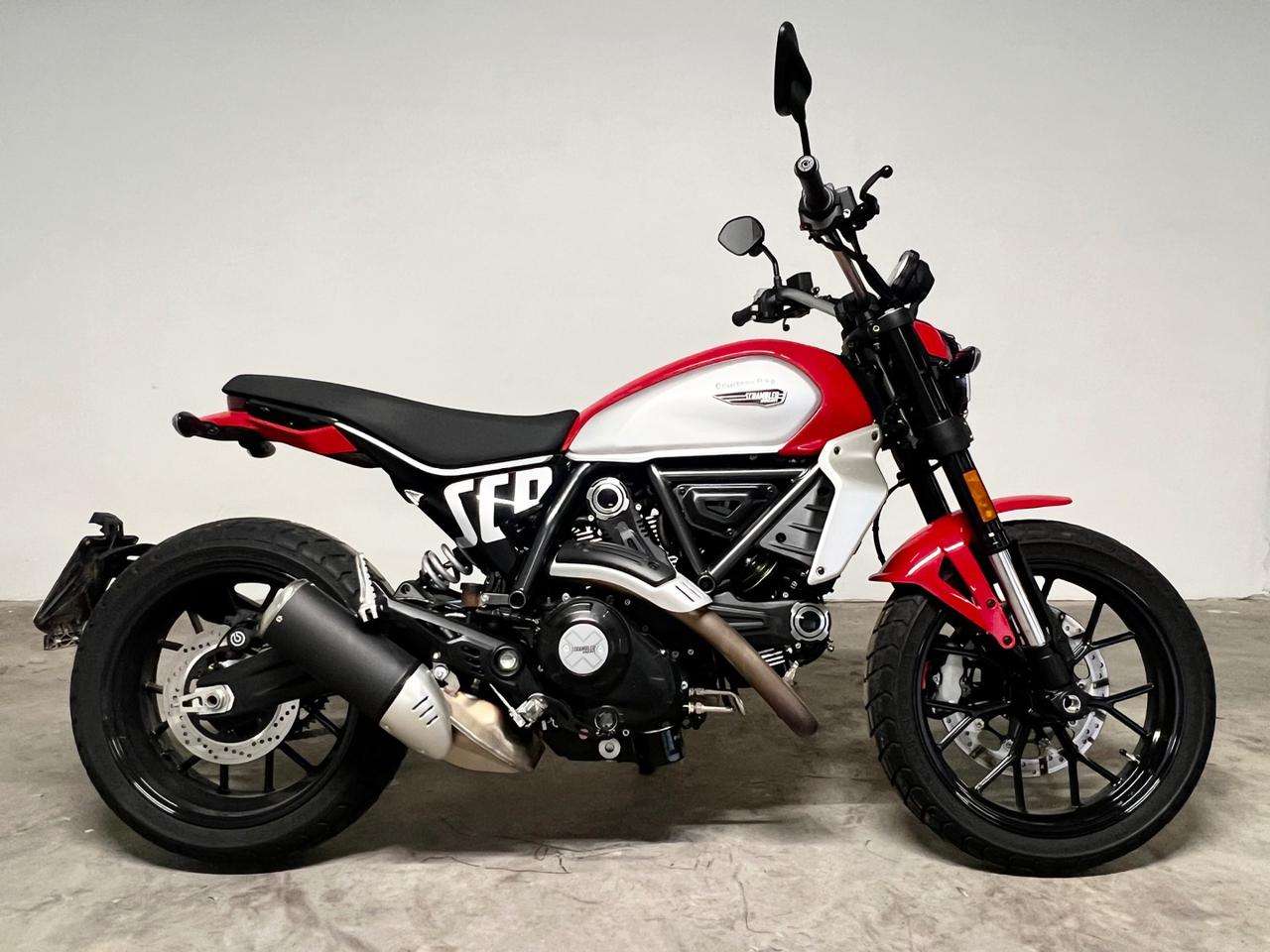 Ducati Scrambler ICON