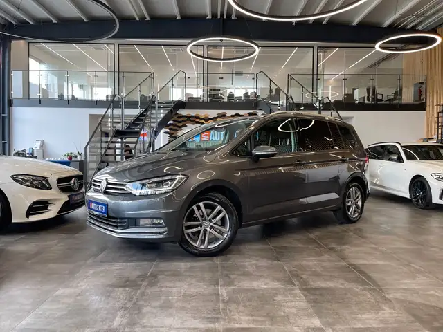 Volkswagen Touran Sound BMT/Pano*ACC*NAVI*TEMPOMAT*