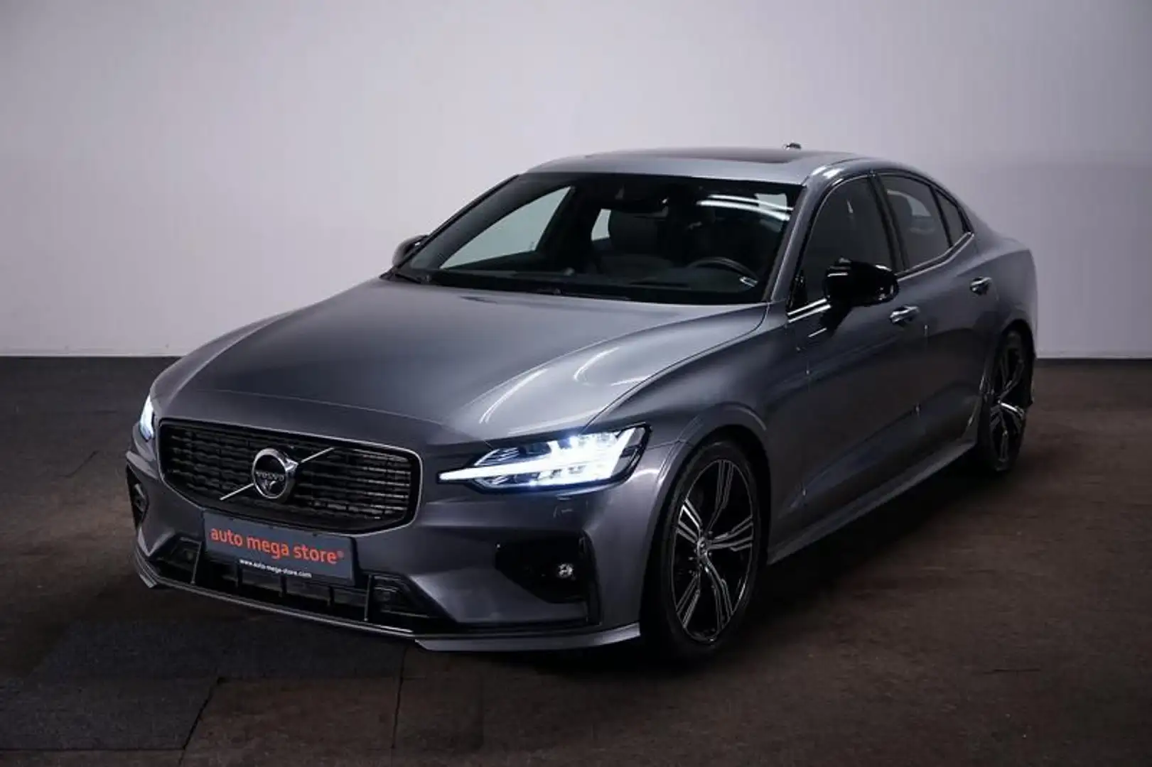 Volvo S60 2.0 T5 R Design Geartronic*B&W*360°*Memory* Grau - 1