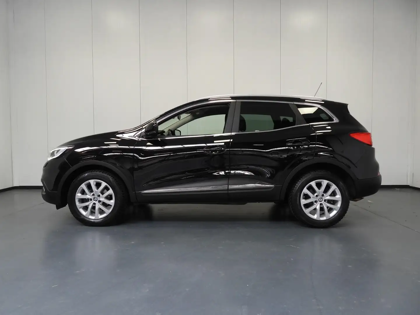 Renault Kadjar 1.2 TCe Aut. Limited NAVI/CLIMA/CRUISE/PDC/17"LMV! Schwarz - 2