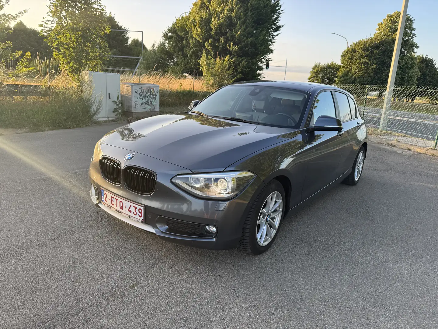 BMW 116 116iA Grijs - 2