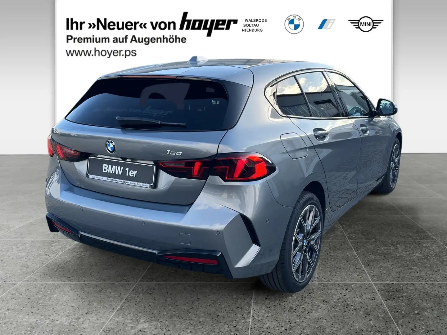 BMW 120 DAB LED RFK Parkassistent Klimaaut. Shz Grau - 2
