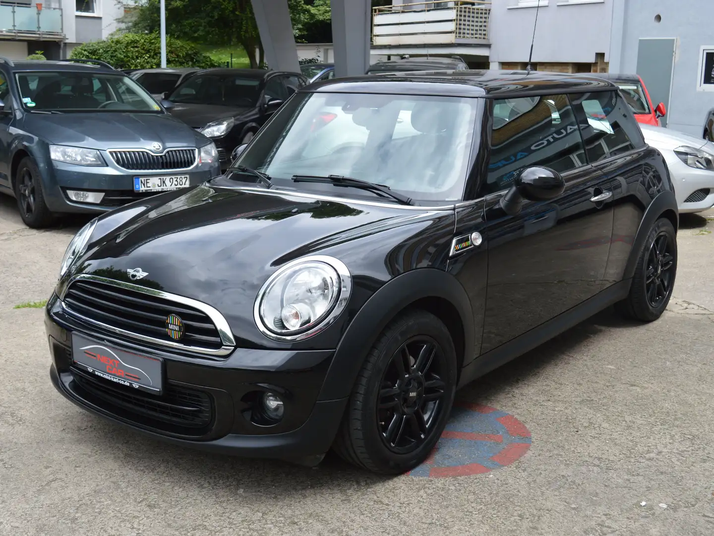 MINI One Klimaautomatik*Sitzheizung*1.Hand* Schwarz - 1