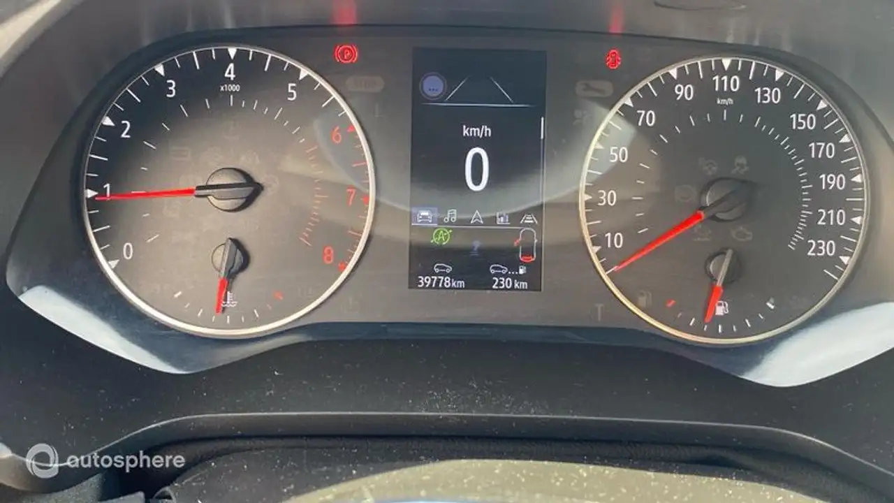 Renault Captur — photo 10