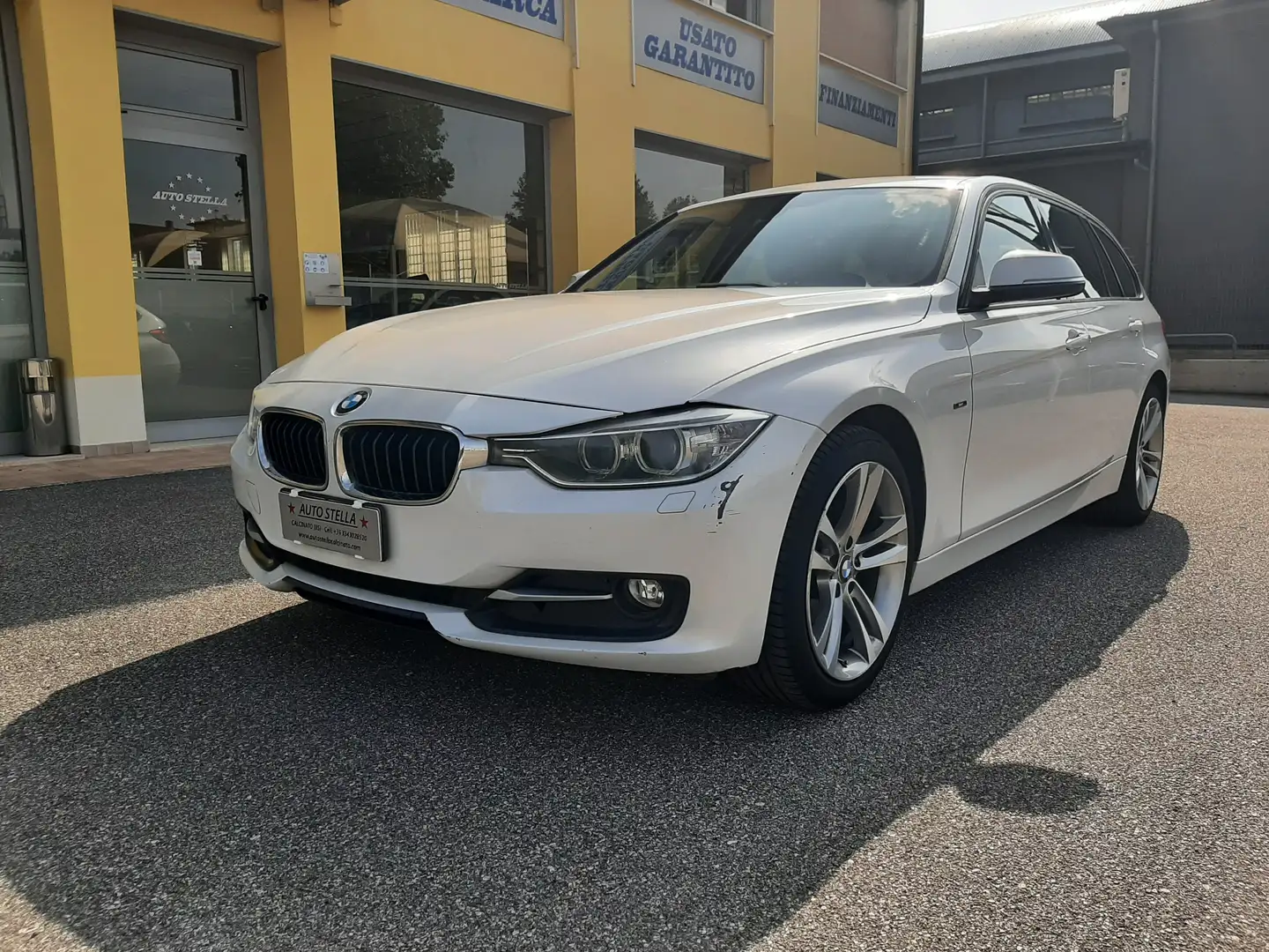 BMW 320 Touring cc. 2.0 Turbodiesel Modello M Sport Navig. Bianco - 1