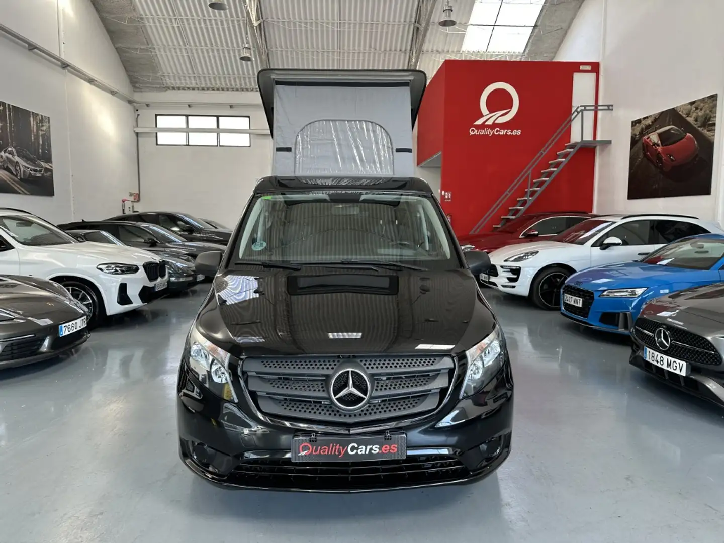 Mercedes-Benz Vito Tourer 114 CDI Base Larga Noir - 2