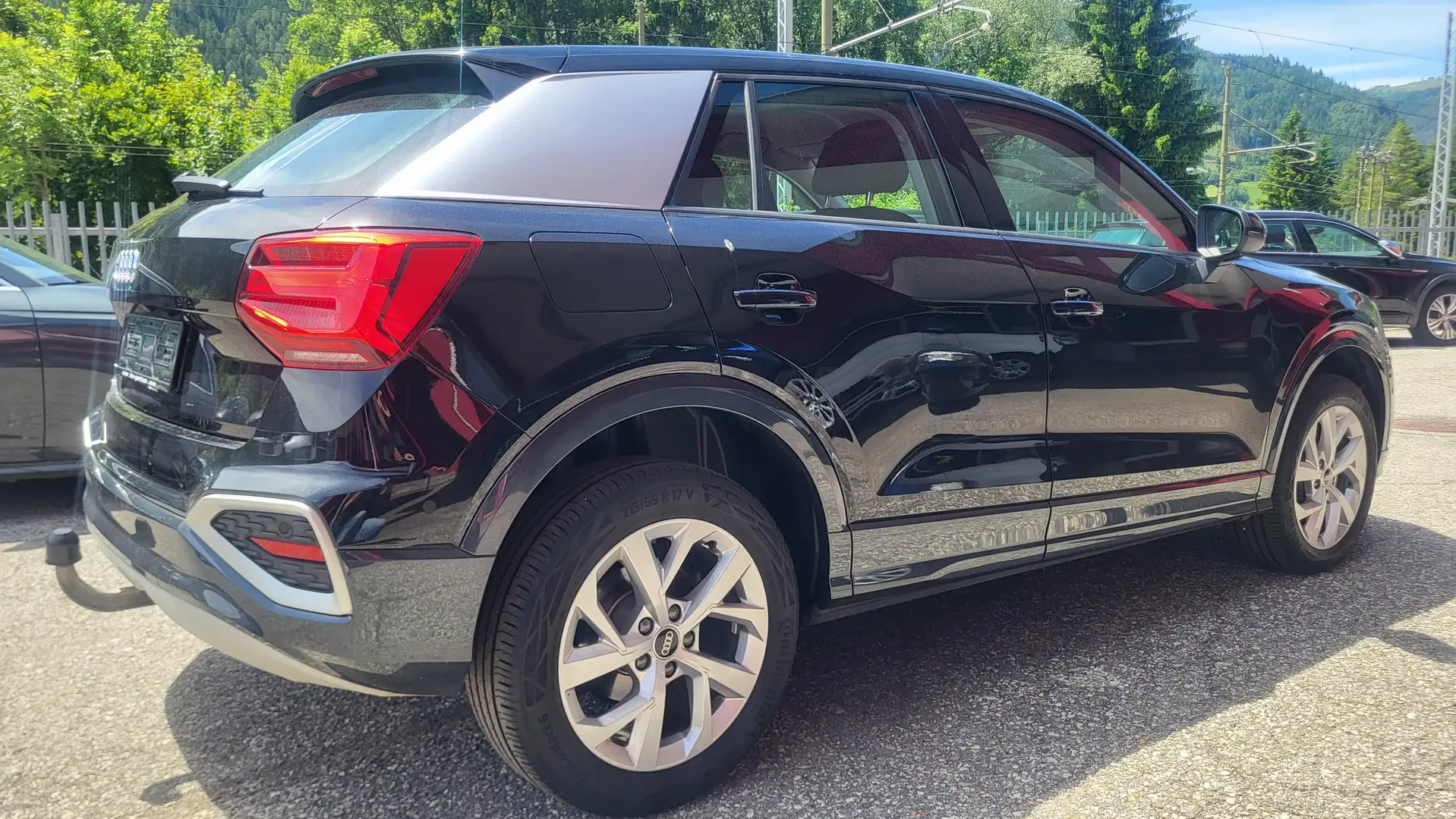 Audi Q2 30 2.0 tdi Business Advanced/Gancio traino/LED Zwart - 1