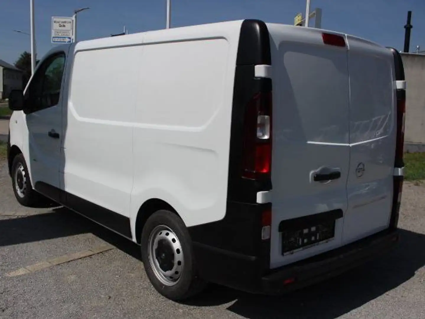 Opel Vivaro 1.6 CDTI L1H1 2,9t 92kw   Cl Weiß - 2