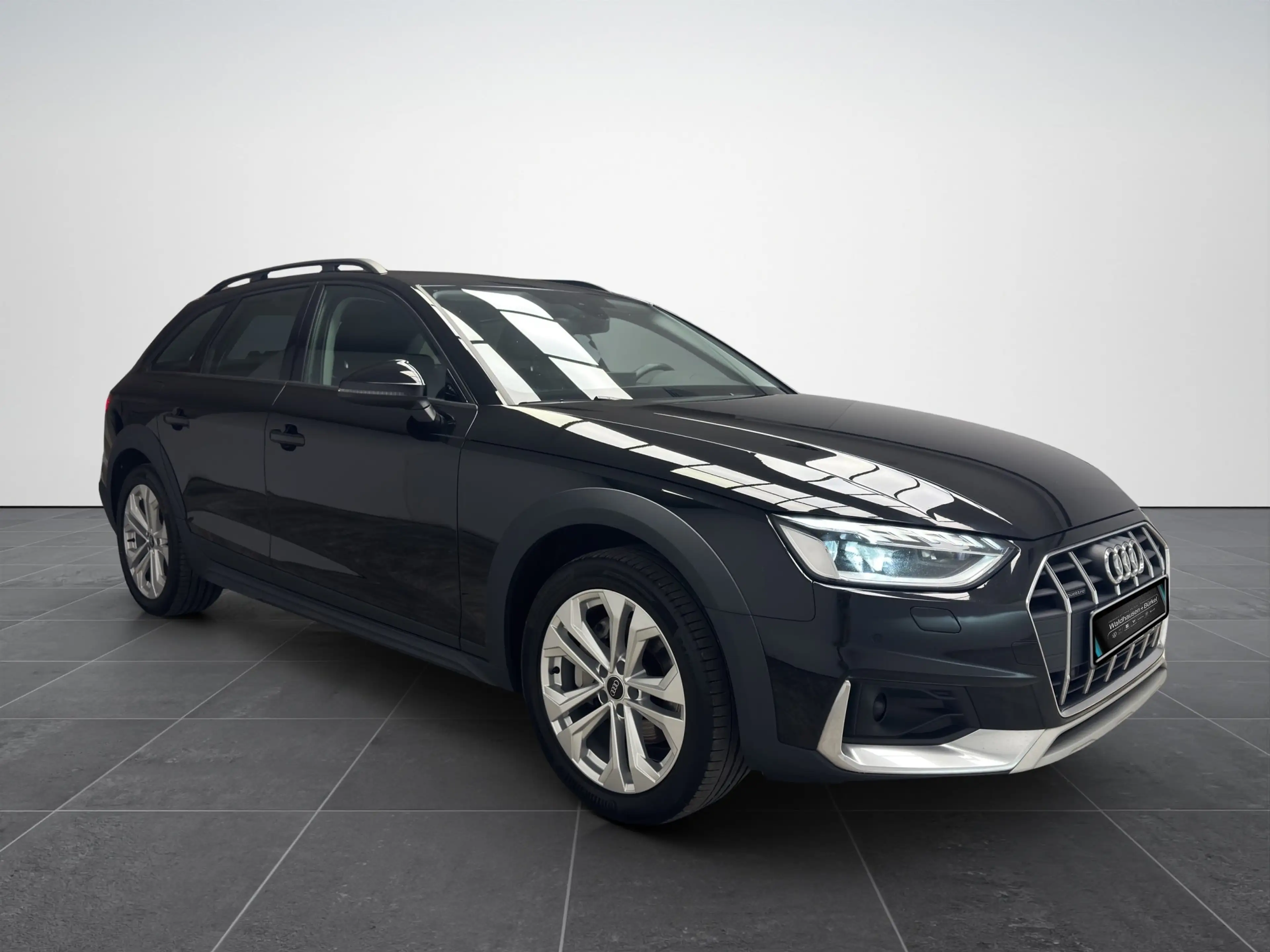 Audi A4 allroad 40 TDI quattro Klima Navi Rückfahrkamera — photo 11