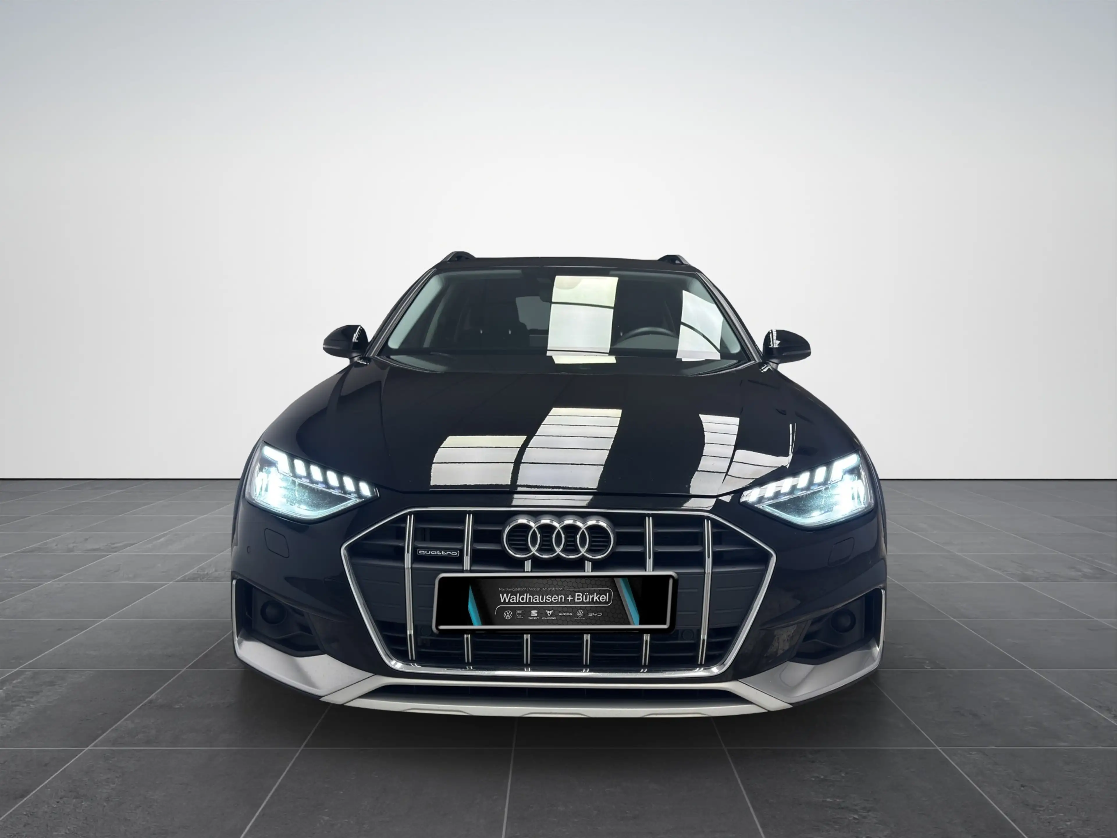 Audi A4 allroad 40 TDI quattro Klima Navi Rückfahrkamera — photo 5