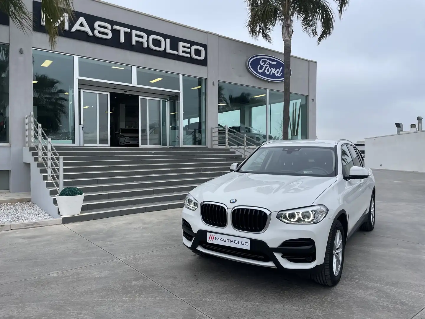 BMW X3 xDrive20d Business Advantage Automatico Bianco - 2