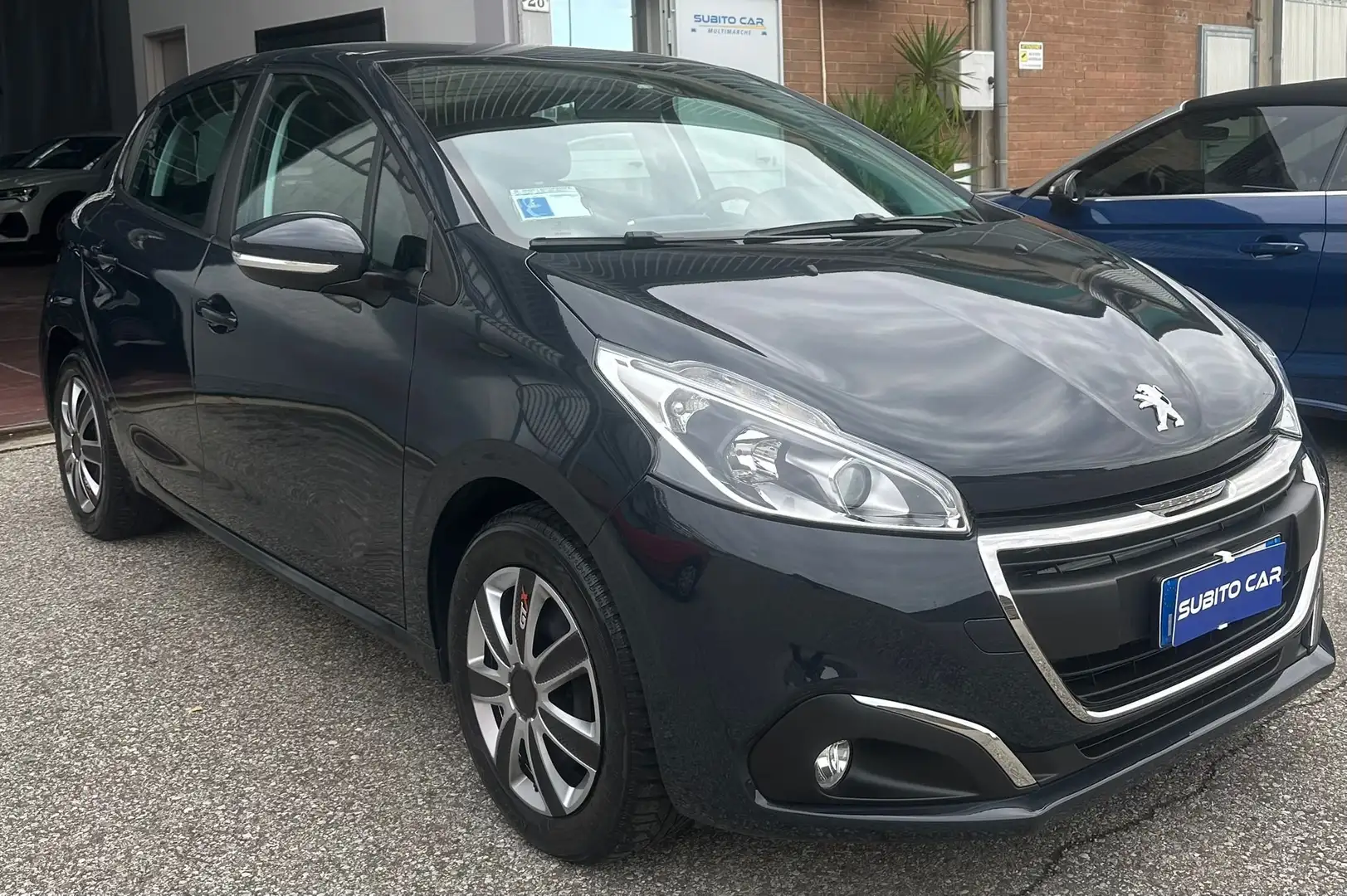Peugeot 208 1.0 Puretech Active 68cv X NEOPATENTATI Gri - 1