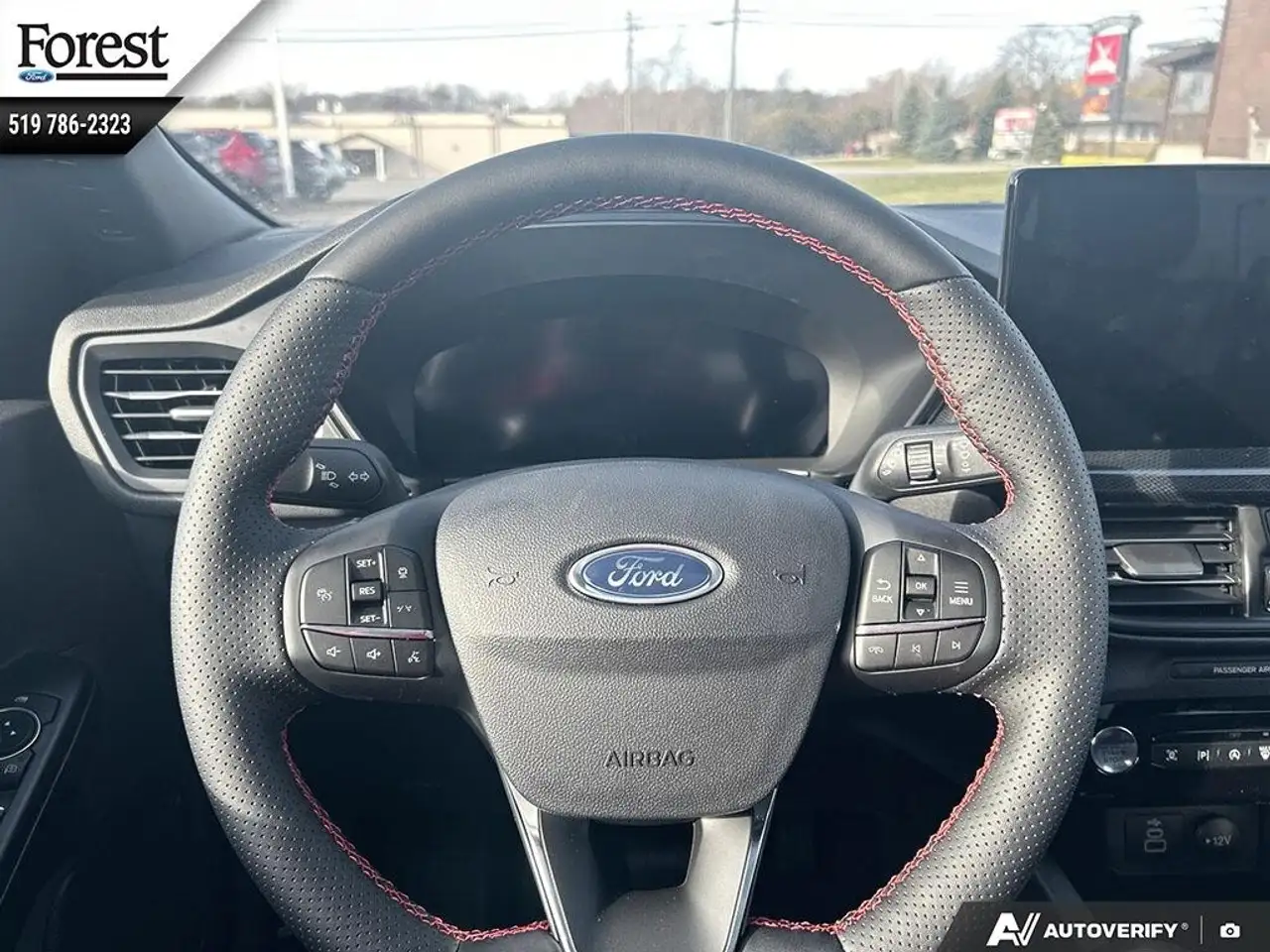 Ford Escape снимка Ford Escape