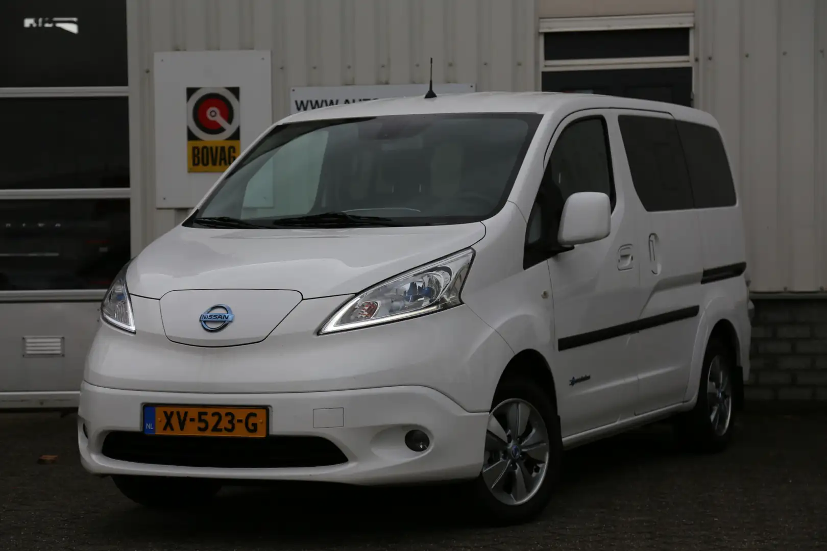 Nissan E-NV200 Evalia 40 kWh invalide inrichting/lift 5 Persoons* Biały - 1