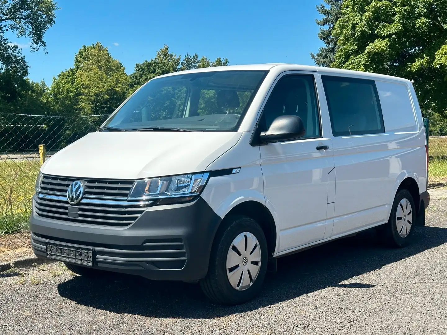 Volkswagen T6.1 Kombi T6.1 Transporter Kombi EcoProfi FWD Mixto Klima Weiß - 1