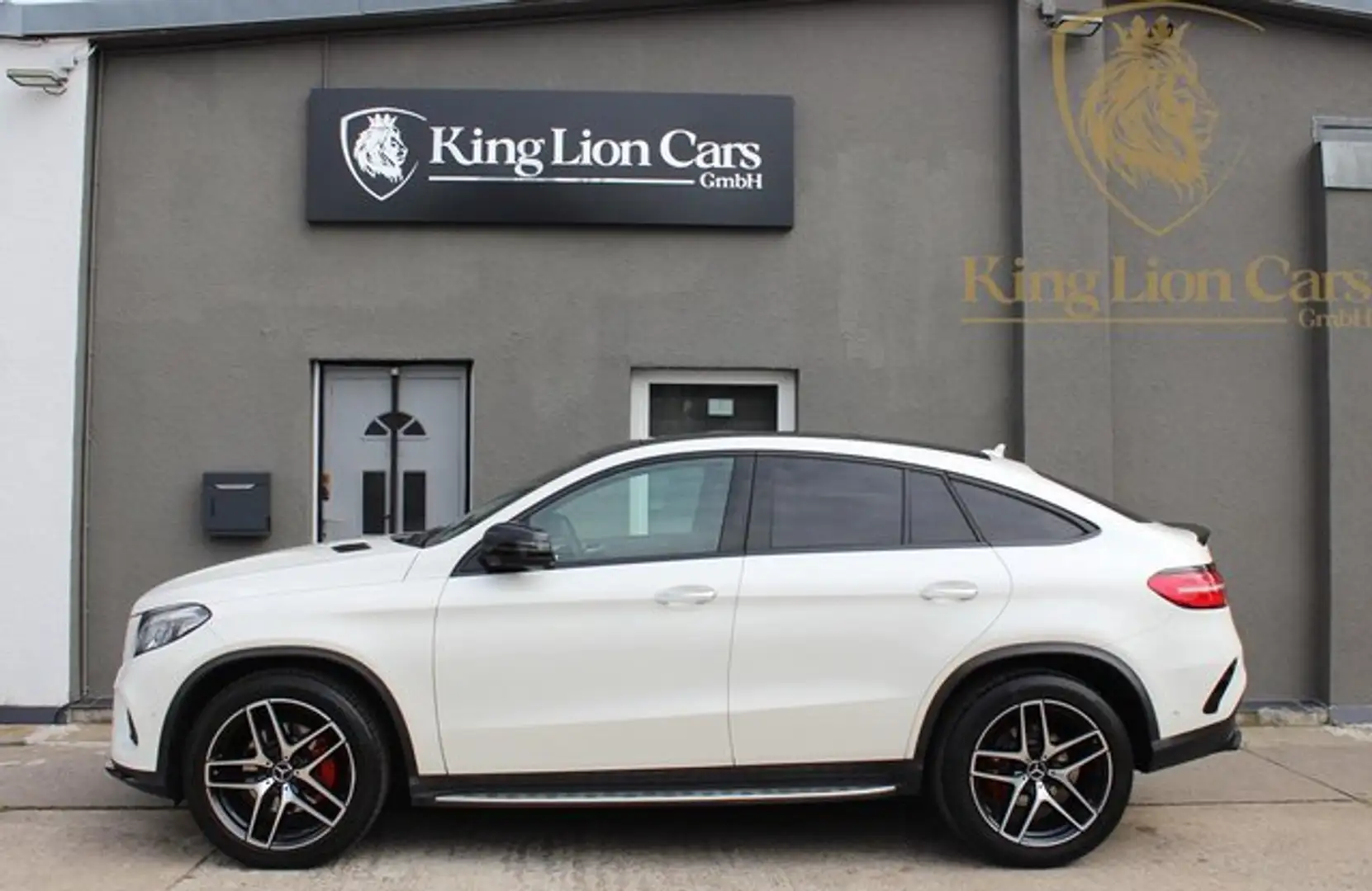Mercedes-Benz GLE 350 d 4M AMG PANO+FOND-TV+SITZKLIMA+360+ACC+ Weiß - 2