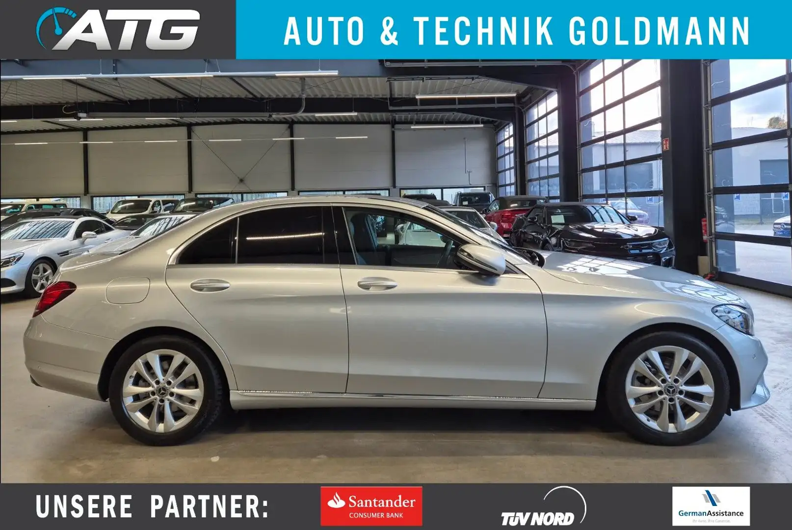 Mercedes-Benz C 220 d AVANTGARDE TEILLEDER NAVI SITZHZ PDC CAM Plateado - 1