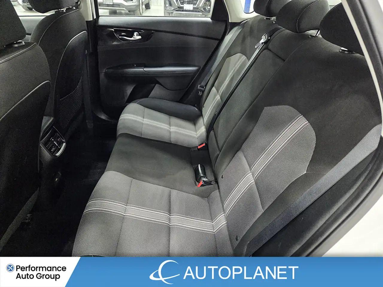 Kia Forte снимка Kia Forte