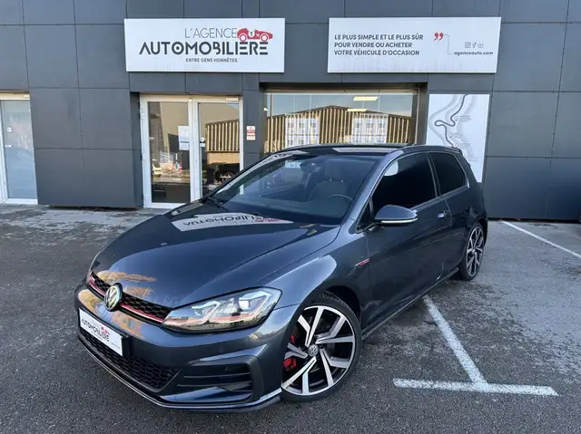 Volkswagen Golf GTI 2.0 TSI DSG7 245cv