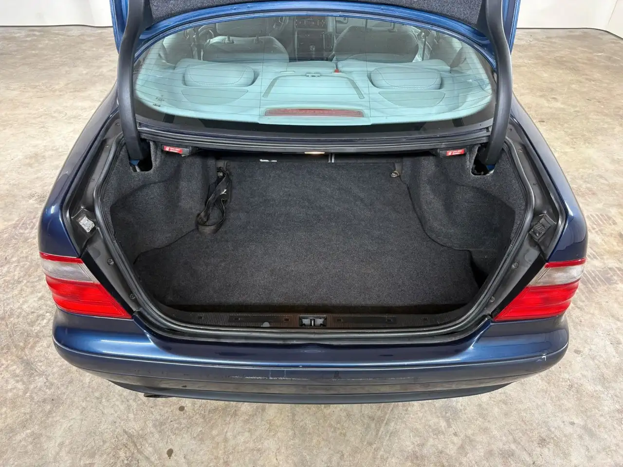 Mercedes-Benz CLK 230, foto 7