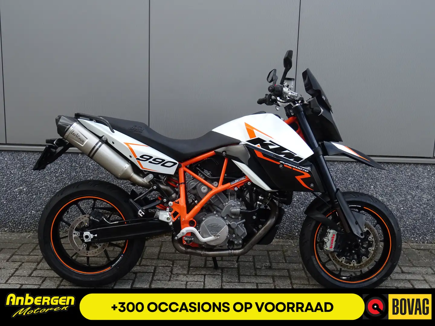 KTM 990 Supermoto R Orange - 1