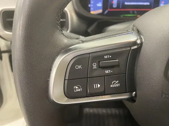Jeep Avenger view 13