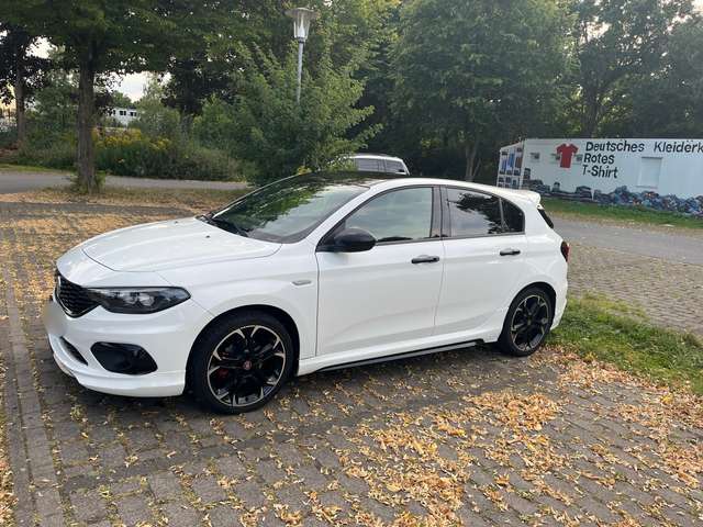 Fiat Tipo Tipo 5-Türer 1.4 T-Jet Sport