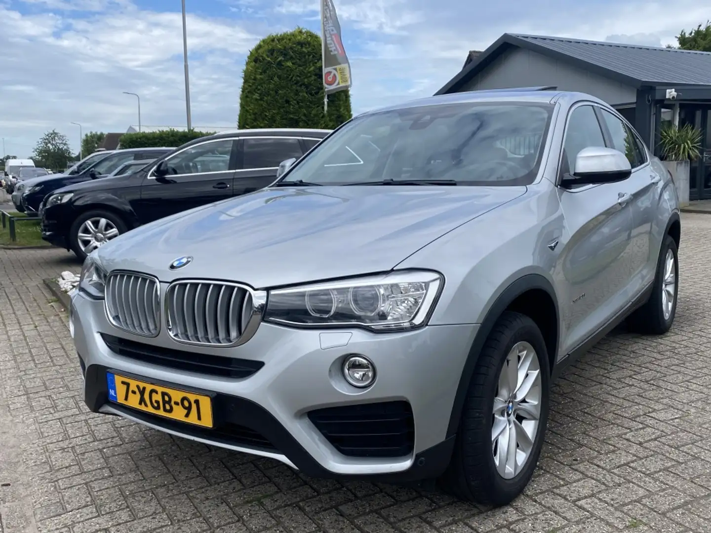 BMW X4 2.8i X-Drive High Exe Automaat 2014 Schuifdak NL A Grijs - 1