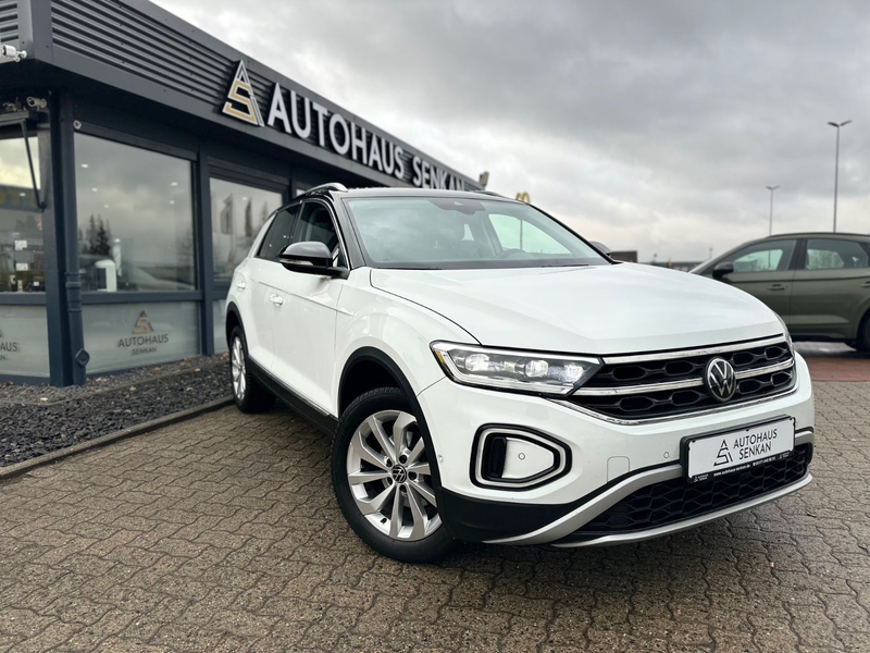 Volkswagen T-Roc 1.5 TSI Style*ACC*LED*AHK*PDC*SHZ*