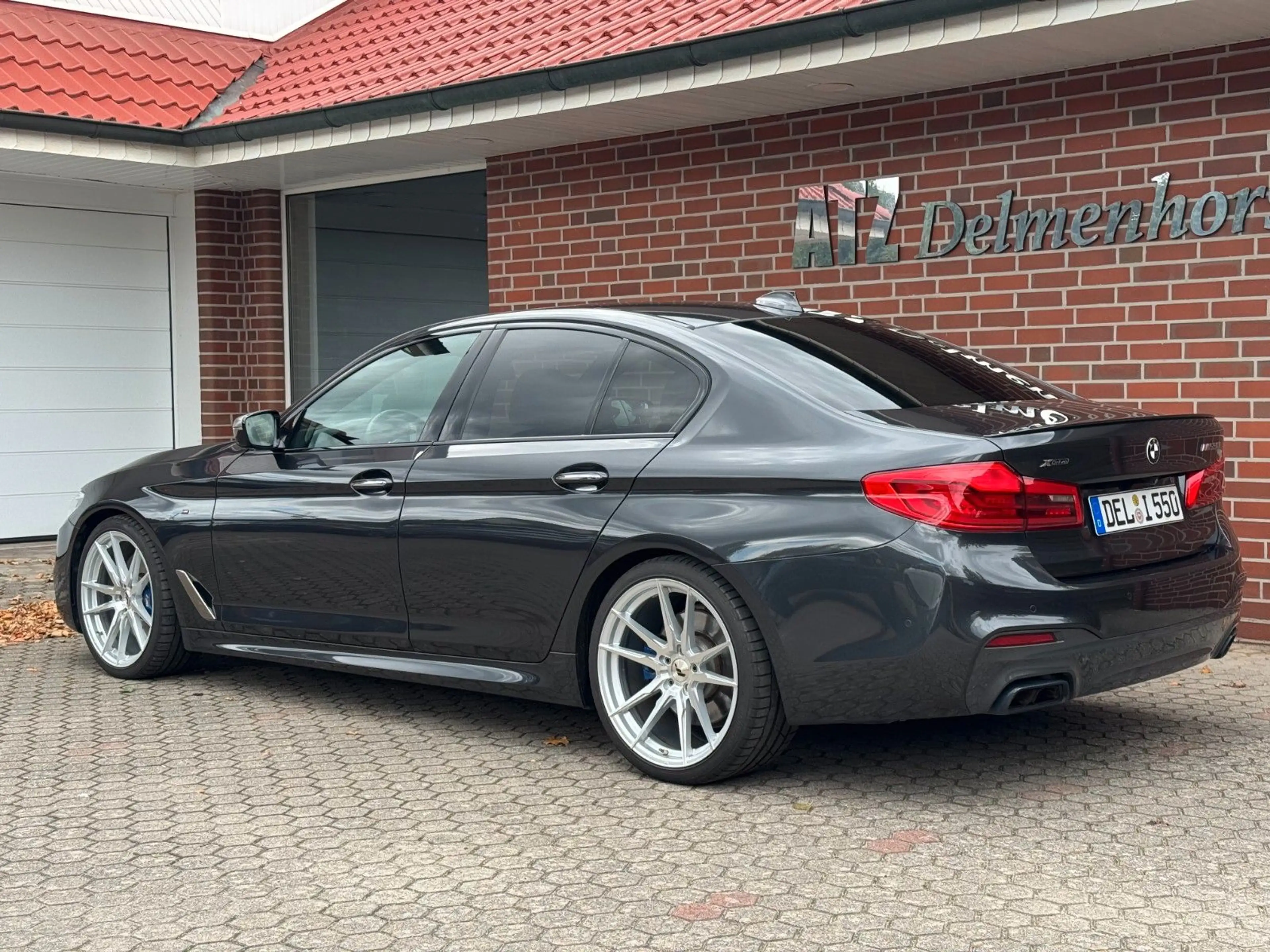 BMW 550 i xDrive 20''LM*DisplyKey*Led*SH BMW — photo 3
