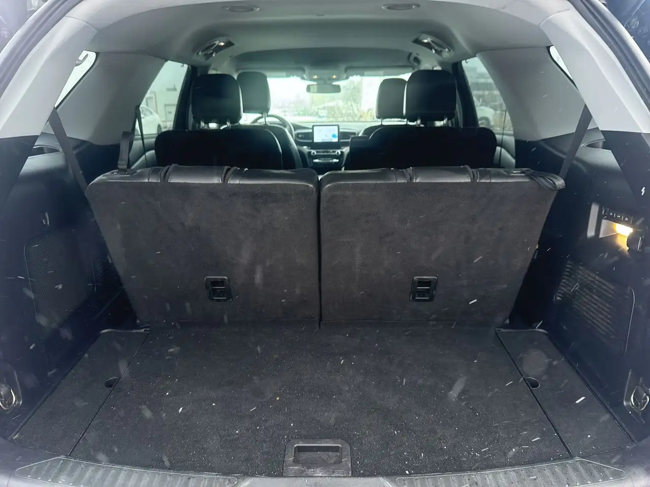Ford Explorer photo Ford Explorer