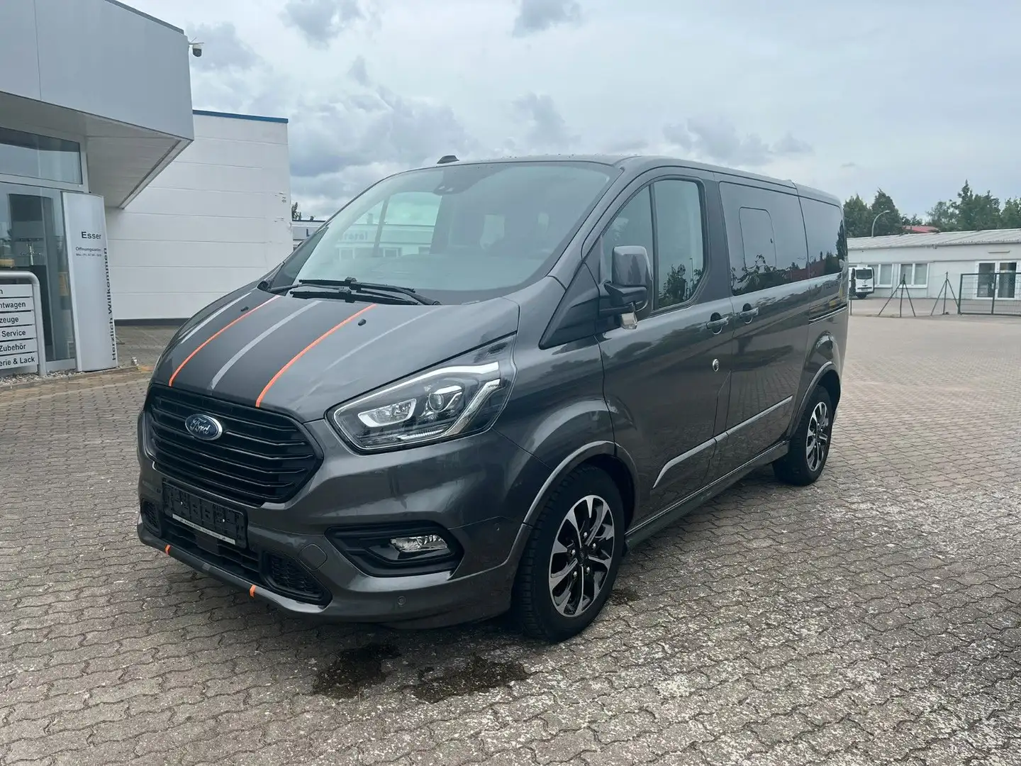 Ford Tourneo Custom L1 Sport Klima v+h/Totw/ACC/Leder Grau - 1