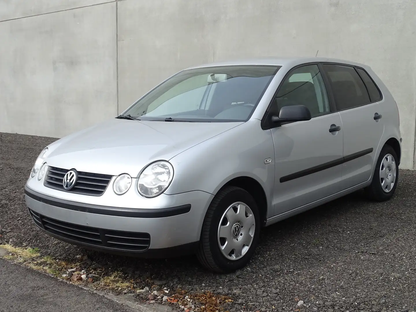 Volkswagen Polo 1.2i 12v *** PRIX A EMPORTER-CARPASS OK*** Argent - 1