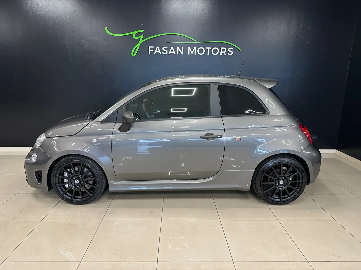 Abarth 595 Competizione 595 1.4 t-jet Competizione 180cv my19 Gris - 2