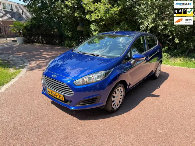 2014 Ford Fiesta in Blue for sale